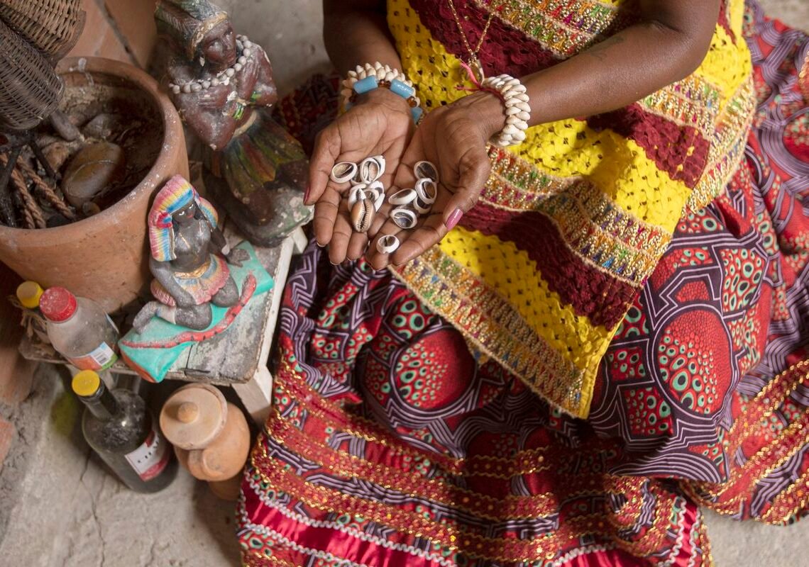 Cartilha une saberes de terreiros e prevenção do câncer em negras